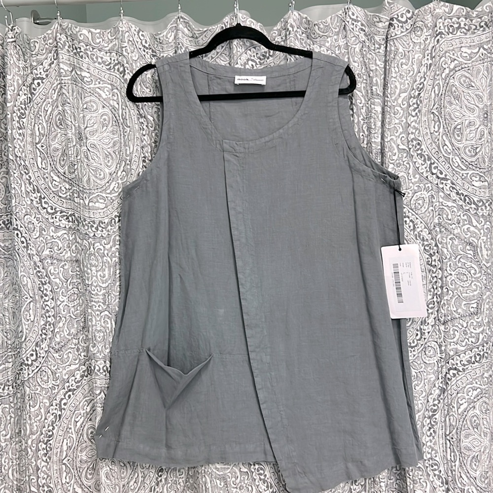 NWT Nook Sleeveless Top/ tunic